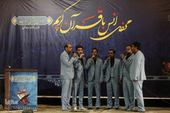 محفل انس با قرآن کاروان قرآنی انقلاب بر سر مزار سپهبد شهید قاسم سلیمانی