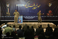 محفل انس با قرآن کاروان قرآنی انقلاب بر سر مزار سپهبد شهید قاسم سلیمانی