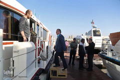 محفل انس با قرآن کاروان قرآنی انقلاب در جزیره لارک