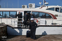 محفل انس با قرآن کاروان قرآنی انقلاب در جزیره لارک