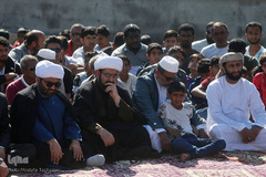 محفل انس با قرآن کاروان قرآنی انقلاب در جزیره لارک