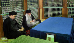 حضور رهبر انقلاب در مرقد مطهر امام خمینی(ره) و گلزار شهدا