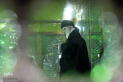 حضور رهبر انقلاب در مرقد مطهر امام خمینی(ره) و گلزار شهدا