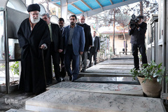 حضور رهبر انقلاب در مرقد مطهر امام خمینی(ره) و گلزار شهدا