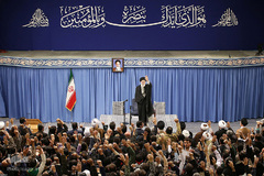 دیدار هزاران نفر از اقشار مختلف مردم با رهبر انقلاب