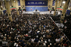 دیدار هزاران نفر از اقشار مختلف مردم با رهبر انقلاب