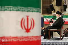 دیدار هزاران نفر از اقشار مختلف مردم با رهبر انقلاب