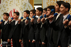 رونمایی از تقریظ رهبری بر کتاب «آن مرد با باران می‌آید»