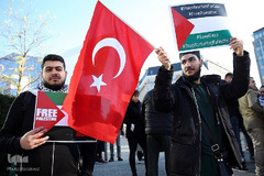 ادامه تجمعات اعتراضی علیه «معامله قرن» در جهان