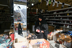 مادران خانه‌دار وقت آزاد زیادی ندارند زیرا مجبور هستند تمام روز برای فرزندانشان وقت بگذارند. 