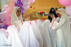 جشن تكلیف دانش‌آموزان شیرازی در حرم شاهچراغ(ع)