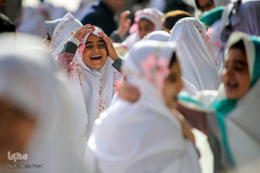 جشن تكلیف دانش‌آموزان شیرازی در حرم شاهچراغ(ع)