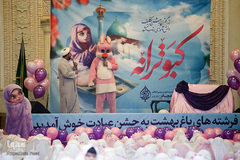 جشن تكلیف دانش‌آموزان شیرازی در حرم شاهچراغ(ع)