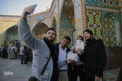 حضور پرشور مردم قم در نخستین ساعات رأی‌گیری