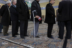 حضور مردم قزوین در پای صندوق های رأی