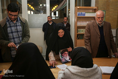 حضور مردم قزوین در پای صندوق های رأی