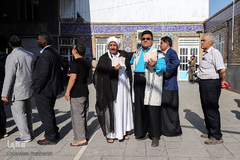 حضور مردم اهواز در پای صندوق‌های رأی