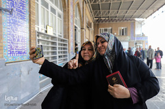 حضور مردم اهواز در پای صندوق‌های رأی