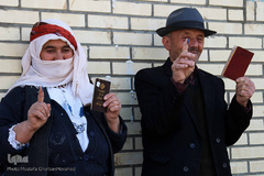 حضور پرشور و حماسی مردم مناطق عشایرنشین ارسباران و شهرستان اهر پای صندوق‌های رأی