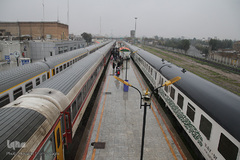 ضدعفونی کردن ایستگاه راه آهن قم