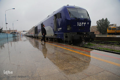 ضدعفونی کردن ایستگاه راه آهن قم