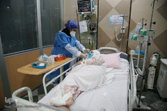 بخش ویژه بیماران کرونا در بیمارستان علی ابن ابیطالب (ع) قم