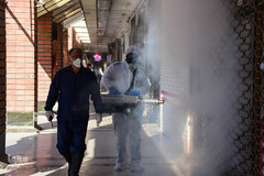 ضدعفونی بازار بزرگ تبریز با دستگاه های حرارتی