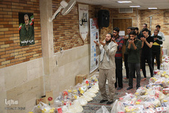 تقسیم مهربانی با نیازمندان در آستانه سال نو