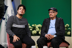 اشکان رهگذر، کارگردان و اکبر زنجان‌پور، بازیگر و صداپیشه فیلم سینمایی «آخرین داستان»