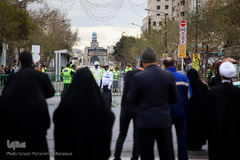 آغاز سال نو در خیابان های اطراف حرم مطهر رضوی