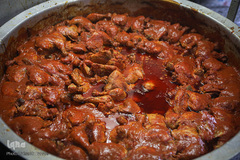 طبخ غذای متبرک رضوی برای بیمارستان فیروزگر