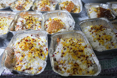 طبخ غذای متبرک رضوی برای بیمارستان فیروزگر