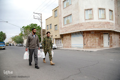 ضد عفونی معابر قم توسط نیرو های حشد الشعبی