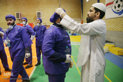 ضد عفونی معابر قم توسط نیرو های حشد الشعبی