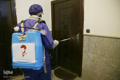 ضد عفونی معابر قم توسط نیرو های حشد الشعبی