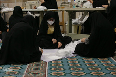 دوخت ماسک و لباس پزشکی توسط بانوان طلبه