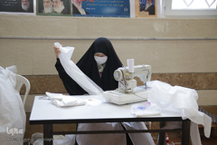 دوخت ماسک و لباس پزشکی توسط بانوان طلبه