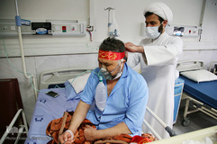 جشن نیمه شعبان در کنار بیماران کرونایی