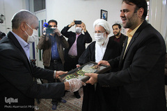 مادر شهید، مجاهد مبارزه با کرونا