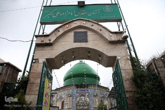 جهاد آبمیوه گیری موکب «المهدی» هیأت رزمندگان اسلام شمیرانات برای یاری کادر درمانی و شفای عاجل بیماران کرونایی