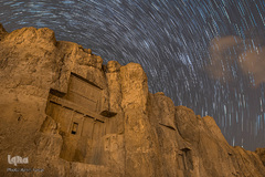 «انا زين السماء الدنيا بزينة الكواكب»