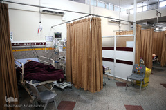 توزیع غذای حضرتی آستان مقدس حضرت عبدالظیم حسنی(ع) میان بیماران کرونایی بستری در بیمارستان فیروزآبادی شهر ری