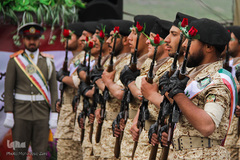 رژه نیروهای مسلح در روز ارتش ـ مشهد 