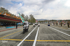 مراسم «رژه خدمت» به مناسبت روز ارتش