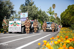 «رژه خدمت» نیروهای ارتش در شیراز