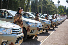 «رژه خدمت» نیروهای ارتش در شیراز