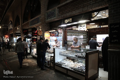 اولین روز بازار تهران پس از تعطیلی اجباری مقابله با شیوع ویروس کرونا