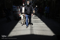 اولین روز بازار تهران پس از تعطیلی اجباری مقابله با شیوع ویروس کرونا