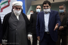 بازدید حجت الاسلام «محمدی گلپایگانی» از نمایشگاه دستاوردهای اجتماعی رزمایش همدلی برکت ستاد اجرایی فرمان امام(ره)