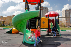 بازی‌های کودکانه در کوچه پس کوچه‌های کرونایی تبریز